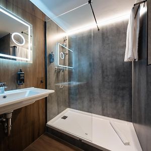 Standard Zimmer mit zwei Einzelbetten